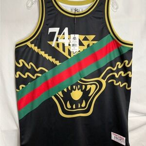 Headgear Classics Black and Gold Men's Jersey TI$A 74 size Large NWT